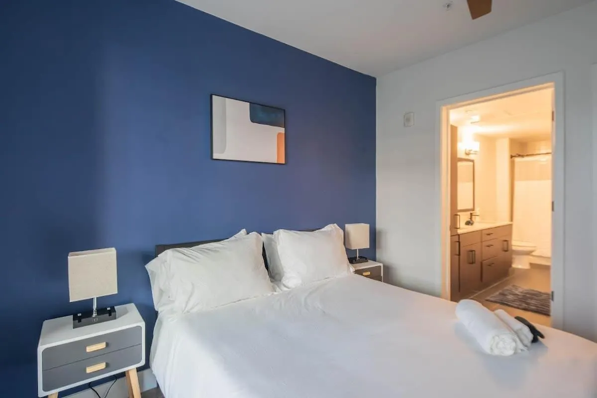 Modern 1Bd - Pool, Gym, Parking, W-D - Sleeps 4 Apartment Tempe